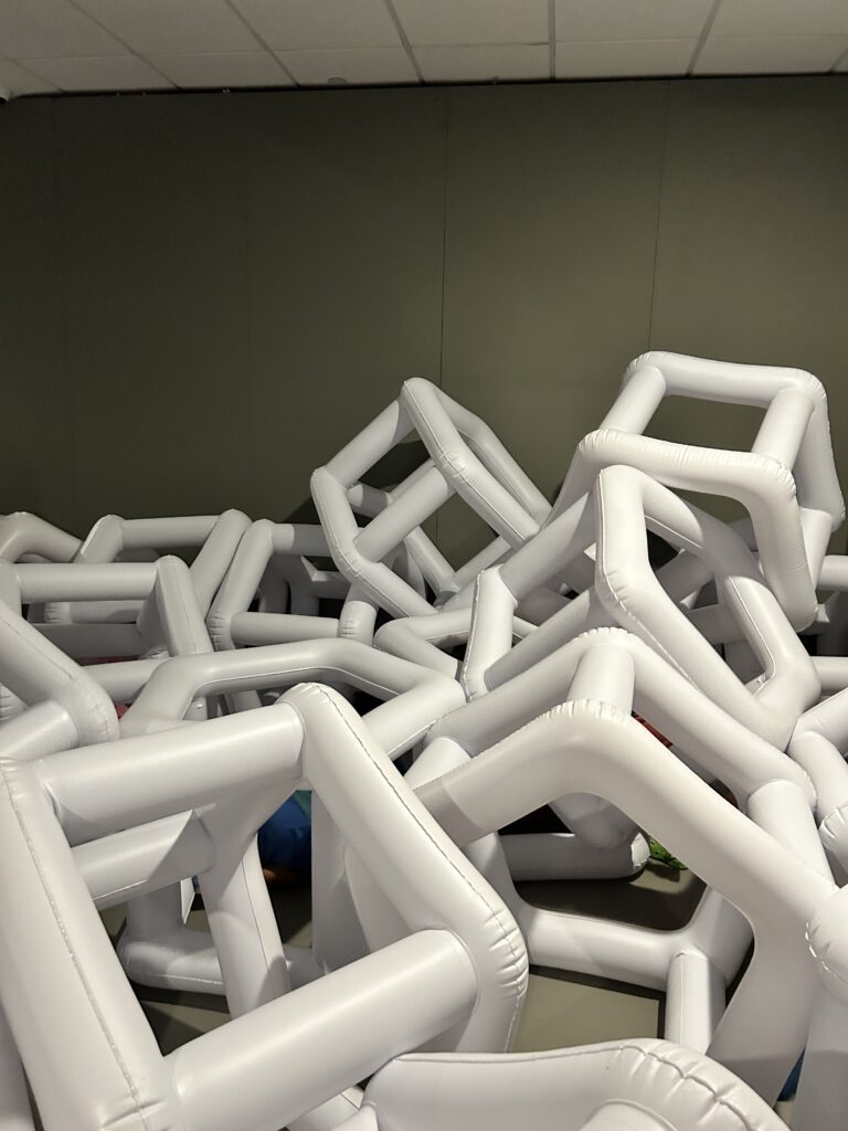inflatable polygon blocks